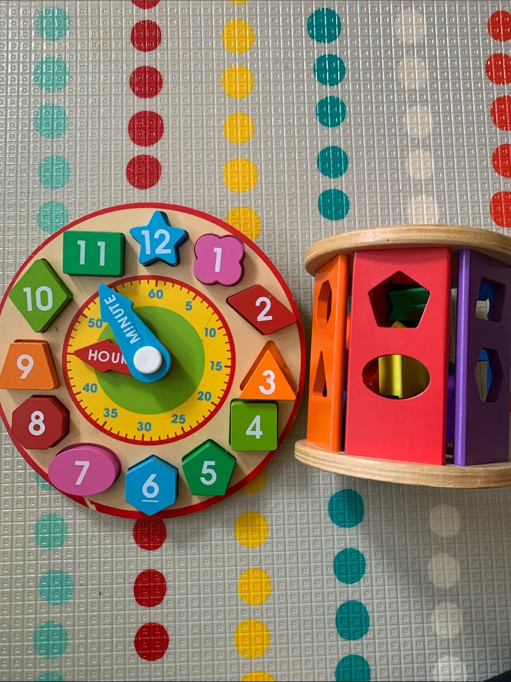 Melissa & Doug Clock Puzzle & shape sorter